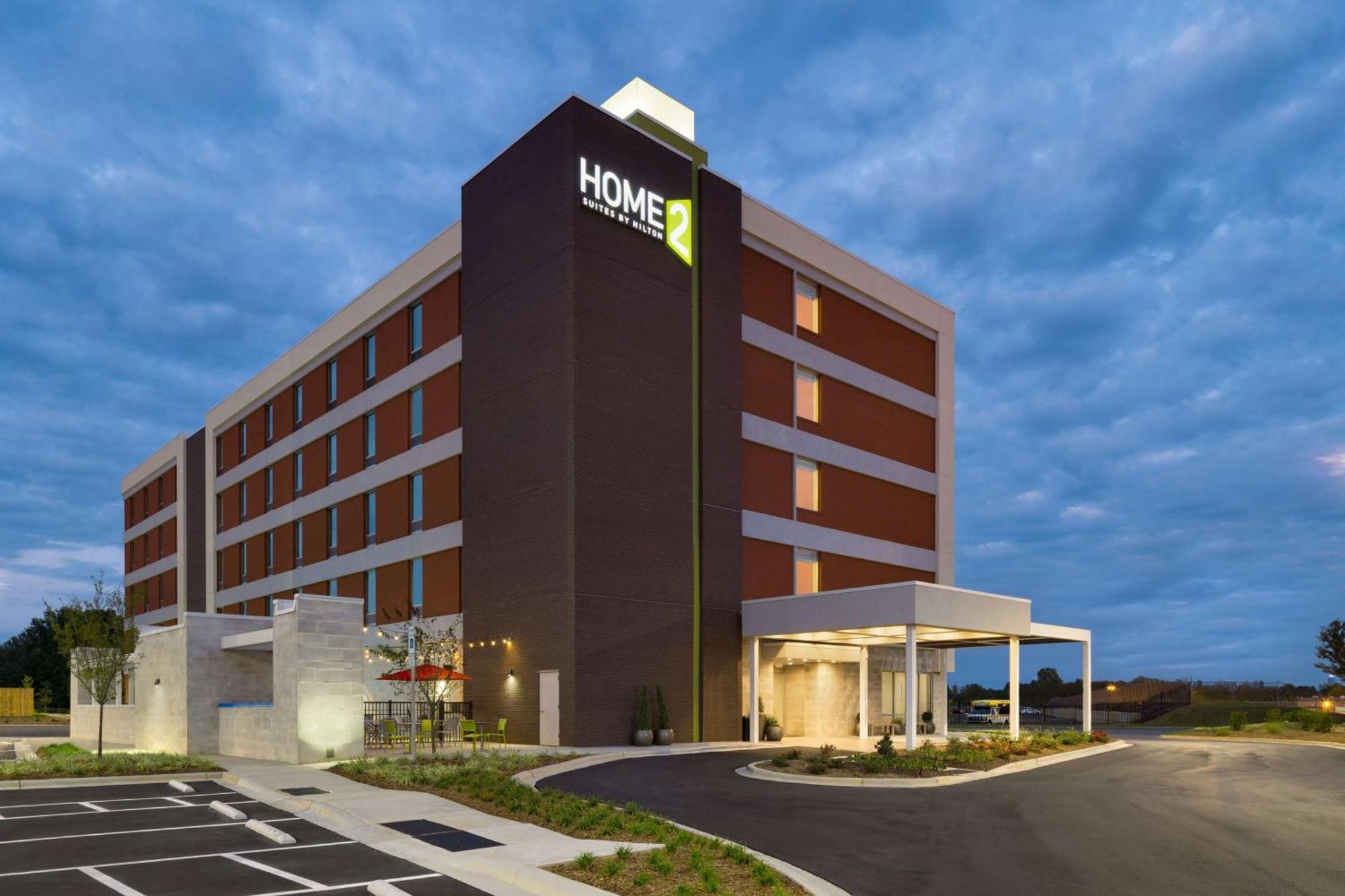 Home2 Suites By Hilton Charlotte Airport Exterior photo